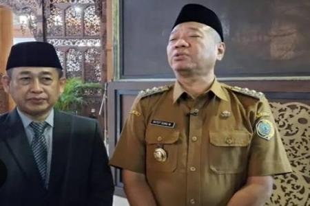 TULUNG AGUNG RESMI MEMBERLAKUK