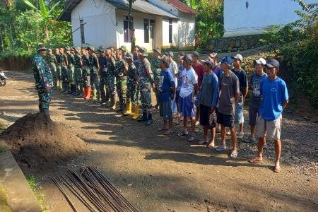 Semangat Tak Kenal Libur Apel 