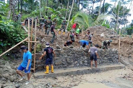 JEMBATAN GARUDA MULAI DIBANGUN, ME