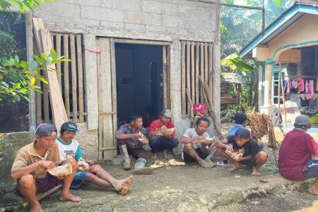 Santapan Sederhana Energi Besar di Balik Pembangunan TMMD