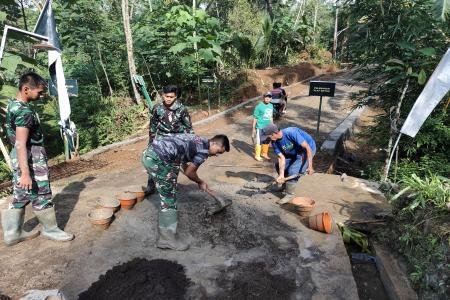 Pembangunan Jembatan Buka Jalan Kemaju