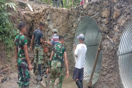 Armco Terpasang Jembatan Garuda Kian M