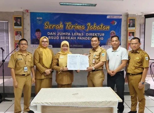 Serah Terima Jabatan Direktur RSUD Berkah, Momentum Penguatan Pelayanan Kesehatan bagi Masyarakat