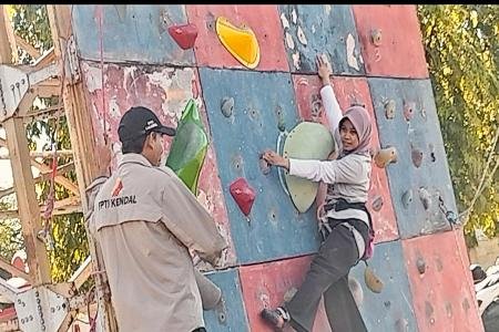 Spiderwoman Indonesia Turun Gunung ke Kendal Ungkap Rahasia Menembus P
