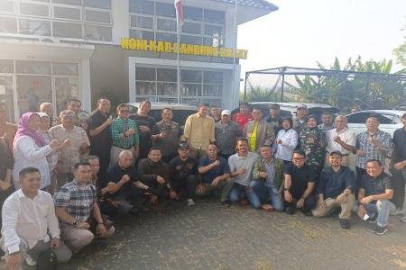 RAPAT INTERNAL KONI KABUPATEN BAND
