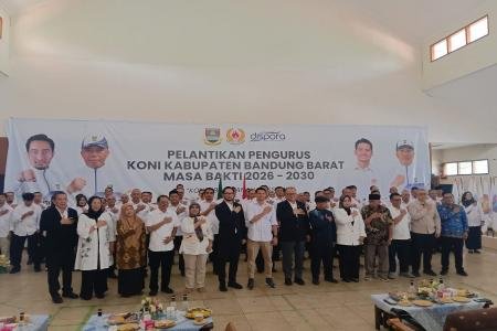 TOBIAS GINANJAR DILANTIK JADI KETU