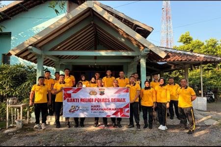 Sambut Hari Bhayangkara Ke80 P