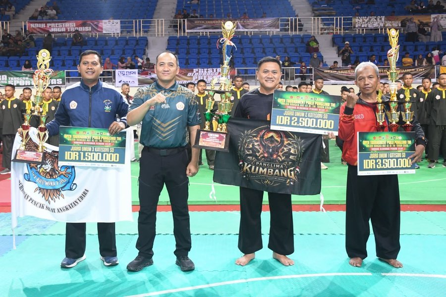 Pangdam IV-Diponegoro Tutup Open Tournament Pencak Silat Piala Panglima TNI 2026