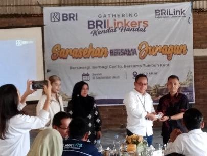 BRI Kendal dan Agen BRILink Saling Berbagi Cerita, Bersama Tumbuh dan Menguatkan