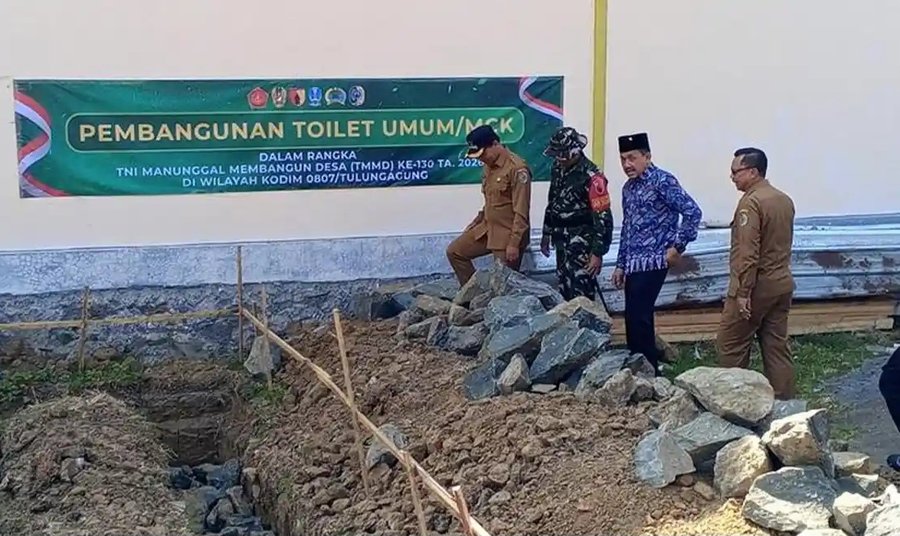 PEMKAB TULUNGAGUNG GELONTORKAN RP 4,2 MILYAR UNTUK TMMD KE 130