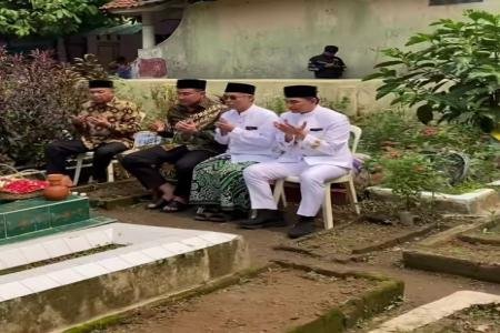 Kapolri Suyudi Ario Seto Pulang Kampung ke Lebak Ziarah ke Makam Nenek