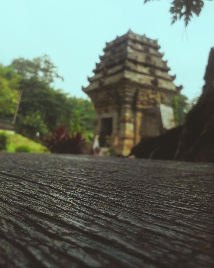 Adi Luhur Tanah Air Kepada Tuhan