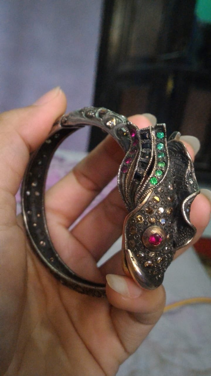 Gelang Gabus Naga Peninggalan Kaisar Cina