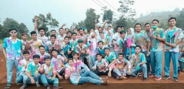 Siswa Smk N 1 Cibeber Merayakan Kelulusan Meresahkan Masyarakat