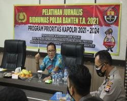 Polda Banten Melaksanakan Pelatihan Jurnalisme Kepisian