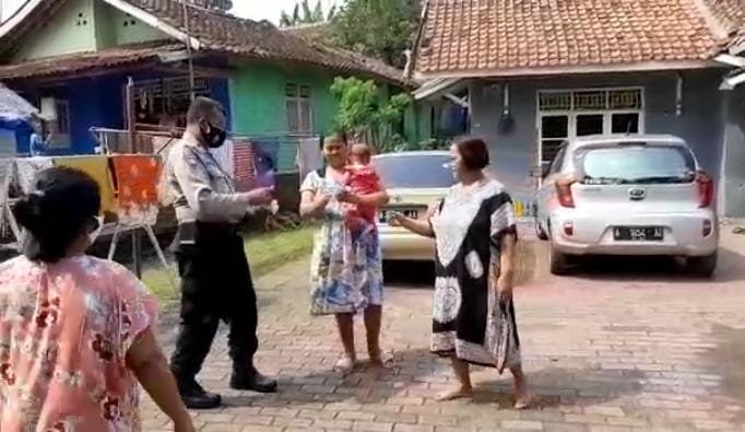 Sat Binmas Polres Lebak Terus Wawar Patuhi Prokes Dan Ppkm Darurat
