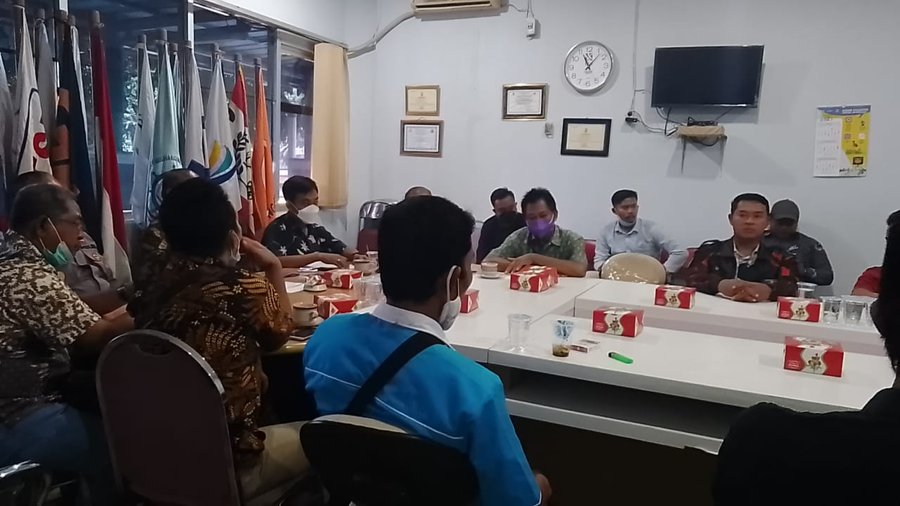 Perusahaan Pelayaran Di Gapasdap Merak, Amb Desak Selesaikan Masalah T