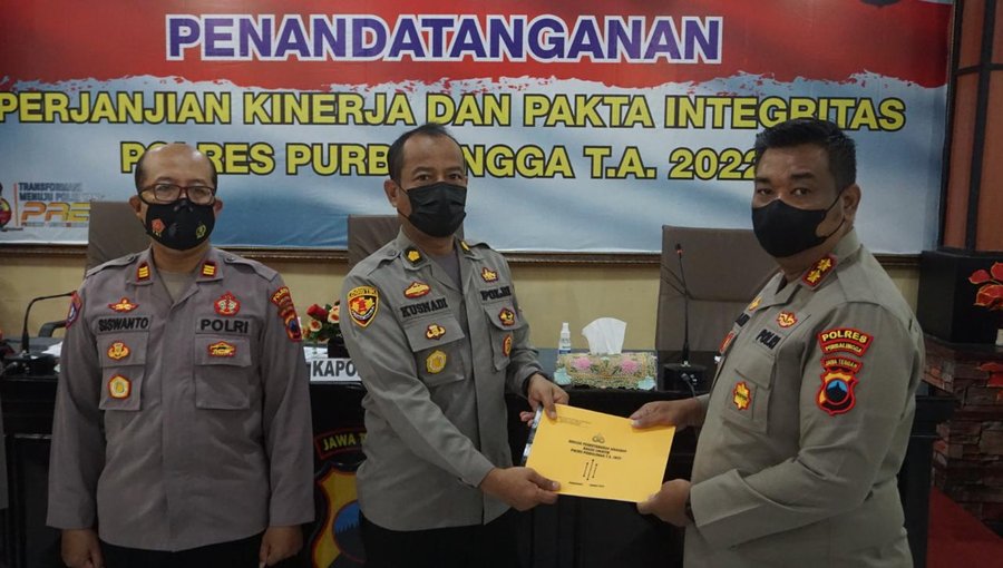 Polres Purbalingga Gelar Penandatanganan Perjanjian Kinerja Dan Pakta 