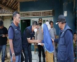Ketum Kadin Banten Berikan Santunan Kepada Korban Gempa