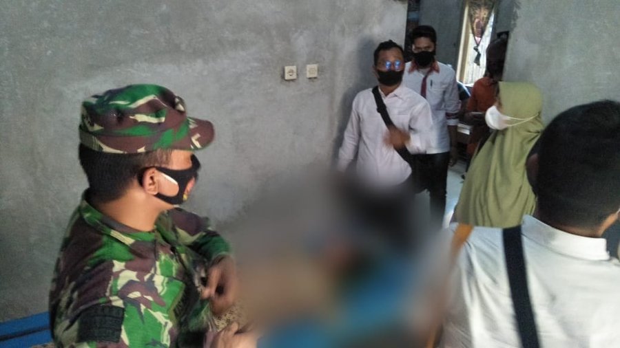 Seorang Ibu Muda Ditemukan Tewas Gantung Diri