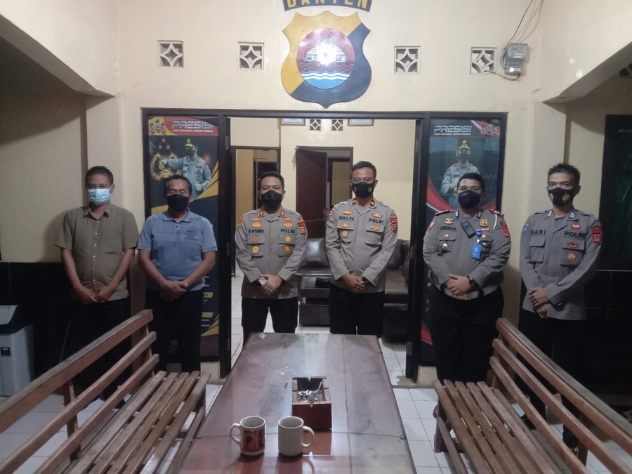 Kapolres Lebak Kunjungi Dan Cek Kesiapan Mako Polsek Cipanas Dan Polse