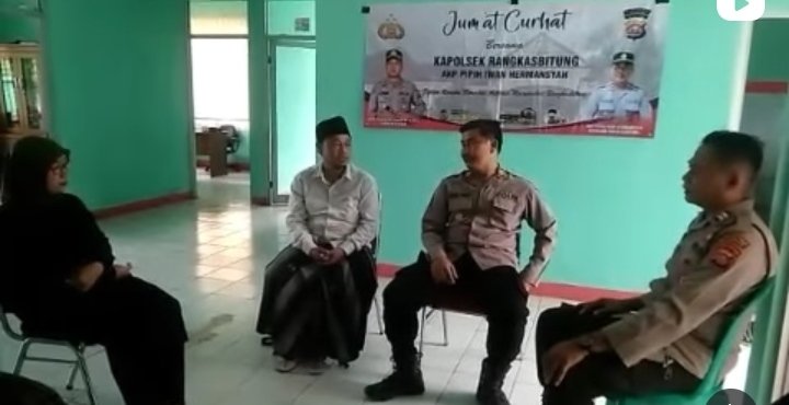 Giat Program Quick Wins Presisi Polri Kapolres Kunjungi Desa Kolelet W