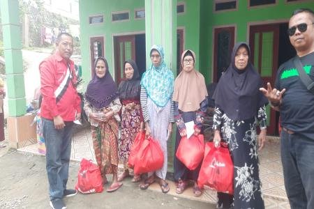 BACALEG DPR RI AMIN P NAPiTUPULU  BERBAGI SEMBAKO DAN BANTUAN PERBAIKA