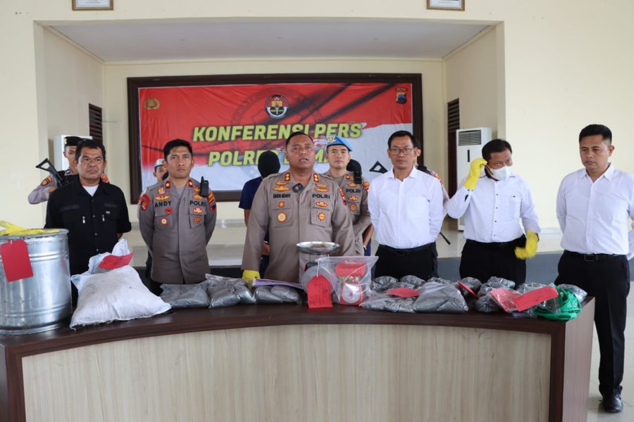 Polres Demak Sita 40 Kilogram Bahan Peledak