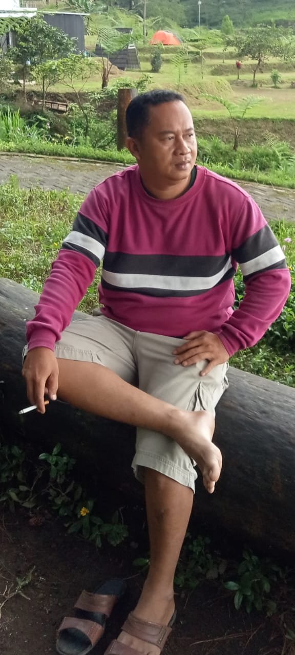 Cinta Tak Harus Memiliki By : Anto