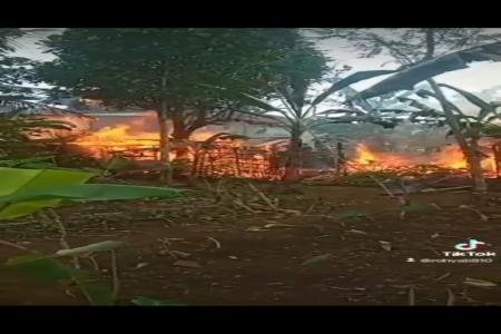 Karna Kelalaian Rumah Di Cipaku Ludes Terbakar Api