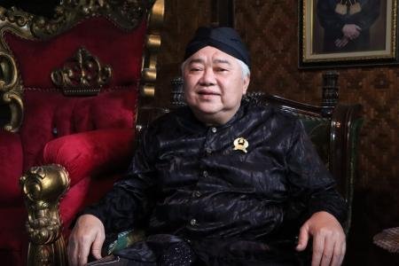 REHAB MASJID AGUNG DEMAK DAN MAKAM SUNAN KALIJAGA RADEN CAHYO APRESIAS