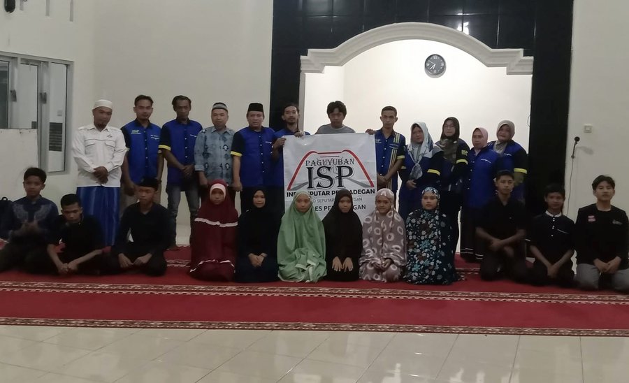 Komunitas Terbesar Di Pengadegan Gelar Santunan Untuk Anak Yatim