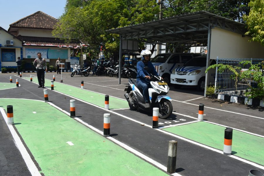 Lintasan Uijan Sim Dipermudah Masarakat Merasa Puas