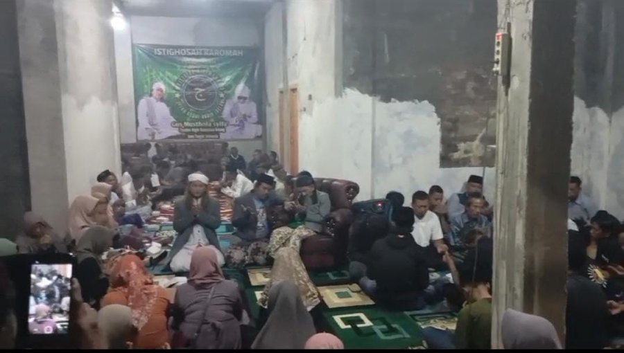 Serentak Relawan Di Purbalingga Rayakan Kemenangan Prabowo Gibran