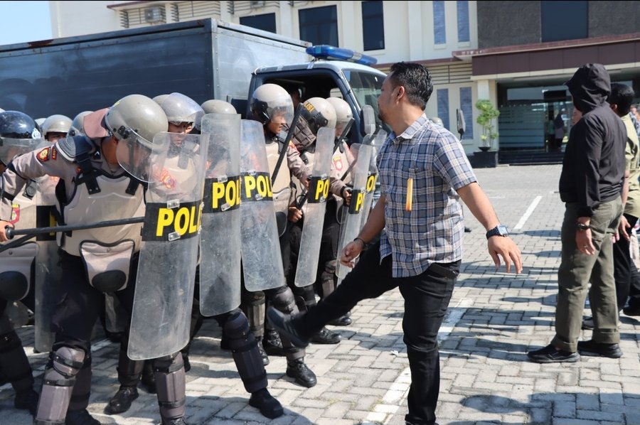 Hadapi Pilkada Polres Demak Gelar Latihan Dalmas
