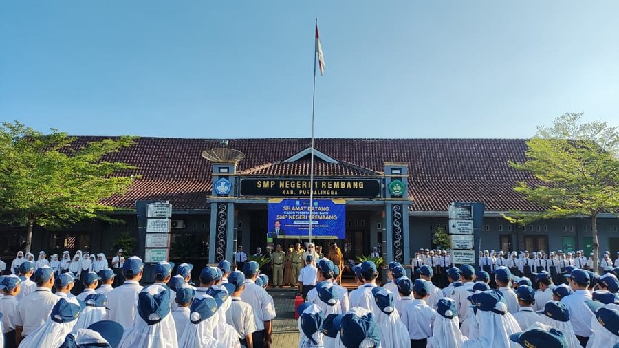 Siswa Siswi Baru Smp N 1 Rembang Penuh Antusiasme Dan Bergembira Dalam