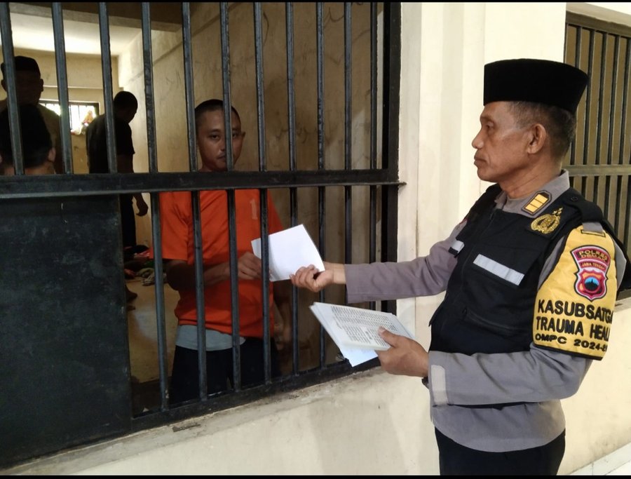 Berikan Motivasi Tahanan Polres Demak Gelar Binrohtal