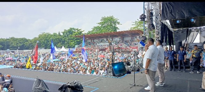 Kampanye Akbar Calon Bupati Pasangan Fahmi Dimas Mengguncang Gor Goent