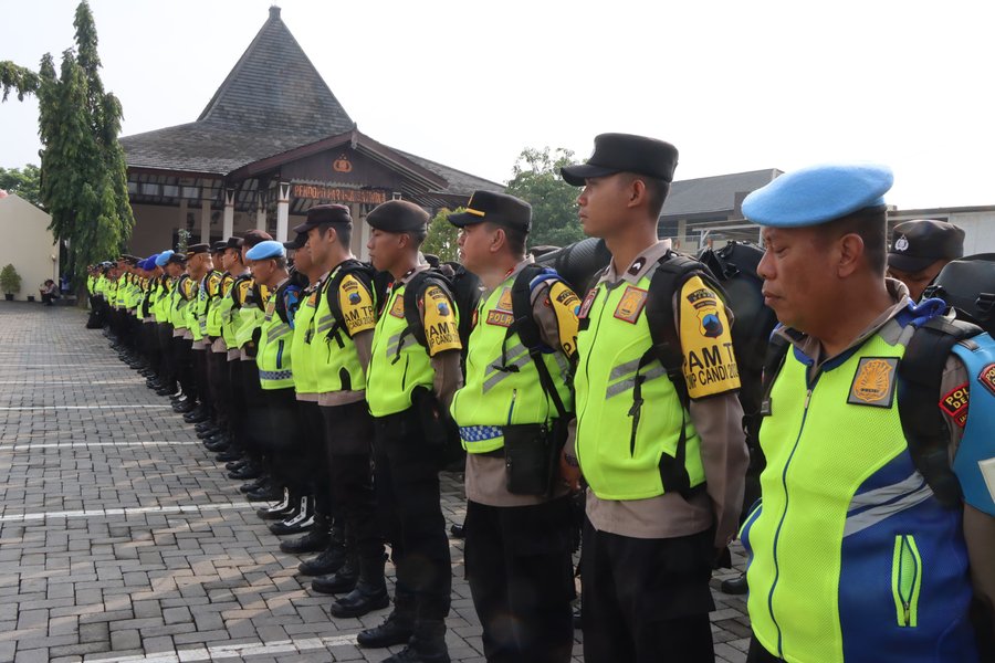 Polres Demak Gelar Apel Kesiapan Pengamana Tps Pilkada 2924