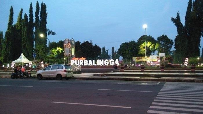 Saksikanlah Festival Kentongan Di Alun alun Purbalingga Minggu, 29 Des
