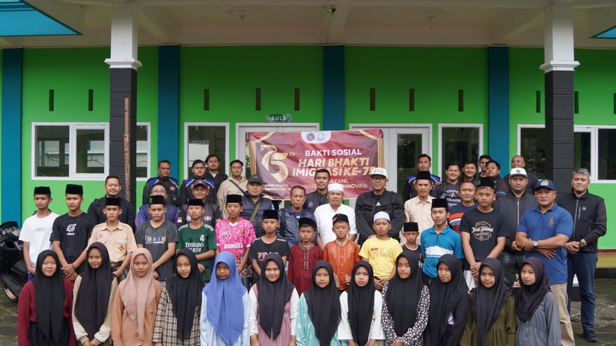 Bikers Imigrasi Se jateng Gelar Baksos Menyambut Hbi Ke 75