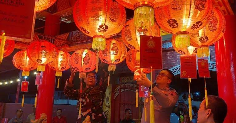 Klenteng Hok Tek Bio Sambut Tahun Baru Imlek Bareng Lintas Komunitas