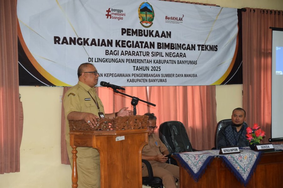 Agus Nur Hadie Membuka Bimbingan Teknis Upaya Sistematis Peningkatan K