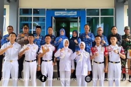 Kepala Dinas Kesehatan Dampingi Bupati Pandeglang Tinjau Langsung Prog