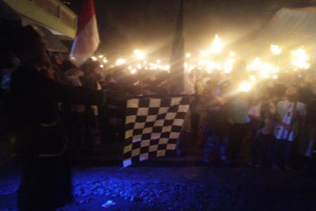 Pawai Obor dan Pawai Taaruf Desa karanggambas Menyambut Bulan Suci  Ra