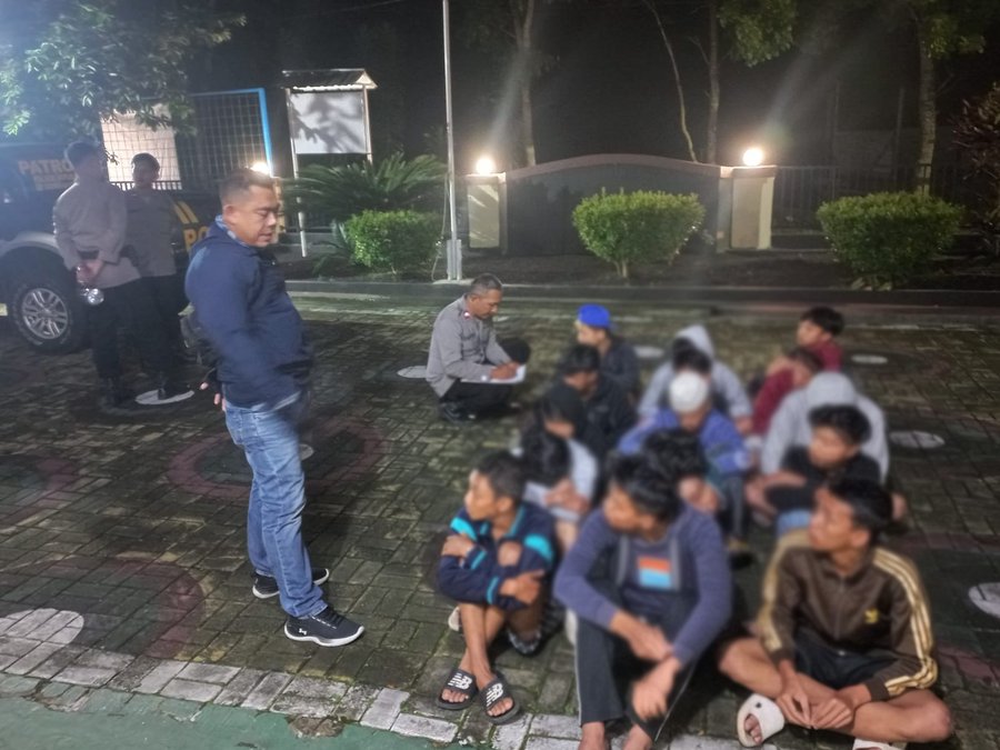 Polsek Sapuran Amankan 15 Pelaku Perang Sarung, Cegah Bentrokan Antar 