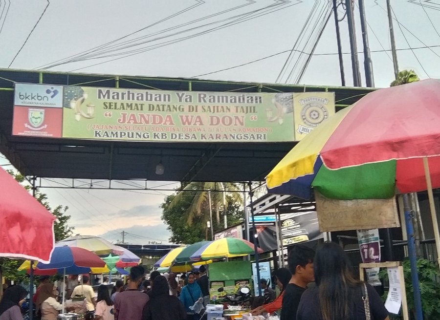 Serunya War Takjil Di Pasar Janda Wa Don Desa Karangsari