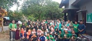 Bagi bagi Takjil Pengurus Pac Ansor, Banser, Fatayat, Ipnu ippnu Karan