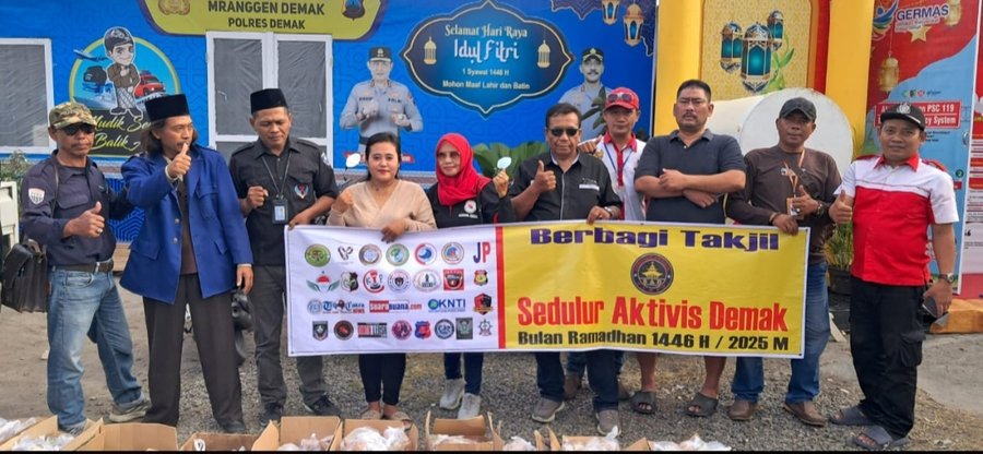 Momentum Ramadhan ( S A D ) Berbagi Takjil Pos Mudik Polsek Mranggen