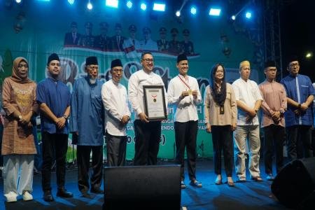 Kodim Purbalingga Turut Dukung Rekor MURI Big Iftar Makan Mendoan Terb